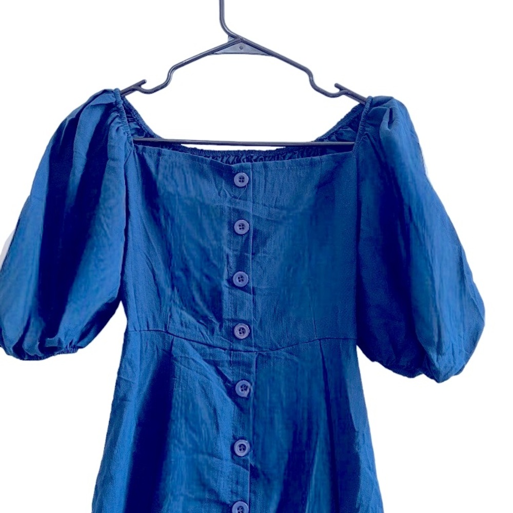 Puff sleeve blue dress. Size Small. New with tag